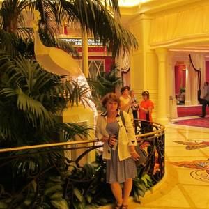 Meet your Posher, Maya